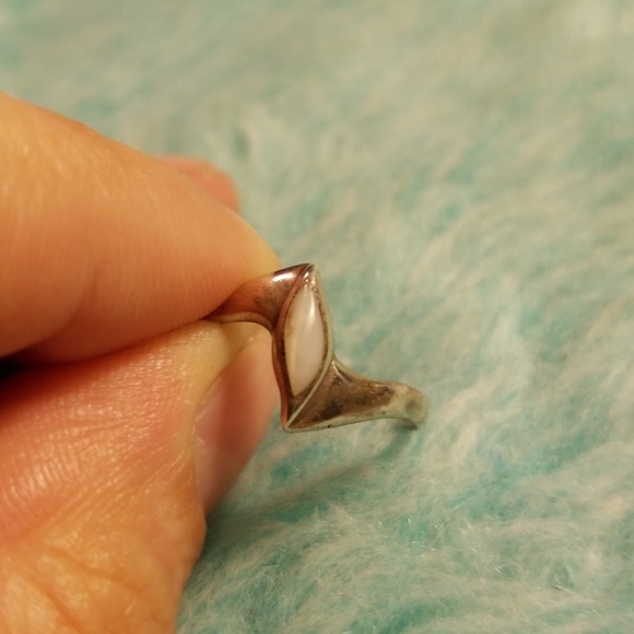🍁3/$25 Sterling silver ring - Picture 6 of 6